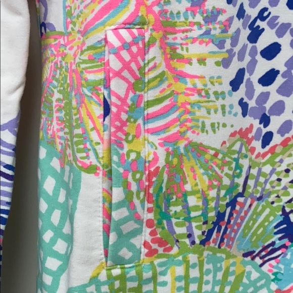 Like New Lilly Pulitzer cotton zip up - Picture 6 of 8